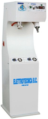 Wrinkle Chaser 272 Thermoironing Machine