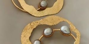 Pearl Horizon Brass Earring