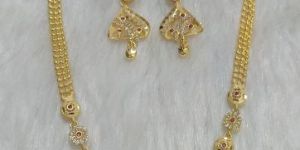 Gold Pendant Set