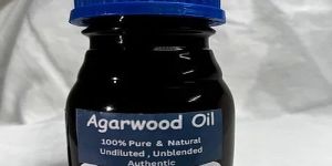 Agarwood Oudh Boya Oil