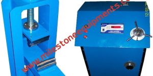 Flexural Testing Machine