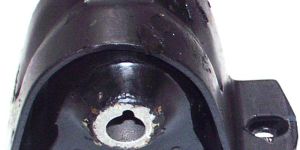 52019278 Engine Mounting