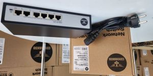 e300 commando scout 4fe full poe switch