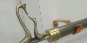 Brass Fancy Curtain Bracket