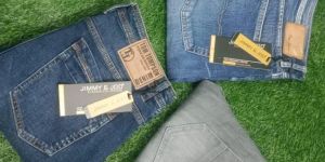 Export Surplus Men Branded Jeans