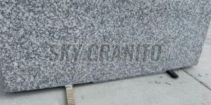 P White Polished Granite Flooring Slab