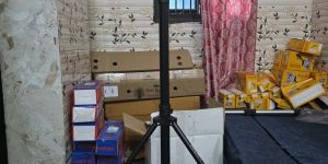 Light Stand 14ft Extra Heavy Duty