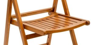 Foldable Wooden Chair for Outdoor Use