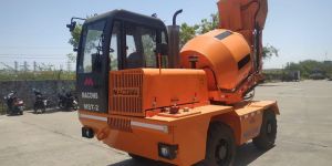 Self Loading Transit Mixer