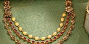 Gold Necklace with Stone