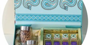 Festive Delight Gift Box