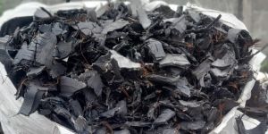 Black Pbr Tyre Shreds