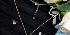 Rose Gold Jewelry Set