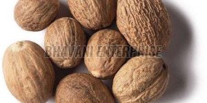 Whole Nutmeg Spice