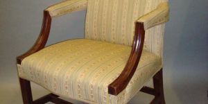 Wooden Luxury Bedroom Chair