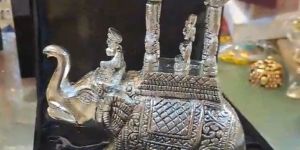 Decorative Metal Elephant Showpiece