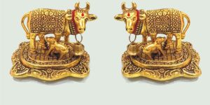 Golden Kamdehnu Cow Table Decorative Showpiece