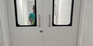 GMP Clean Room Door