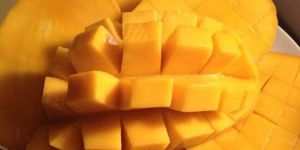 Frozen Mango Slices