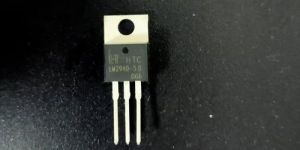 LM2940-5.0 Voltage Regulators IC