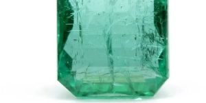 emerald 794 carat gemstone