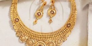 Traditional High Neck Gold Necklace Set