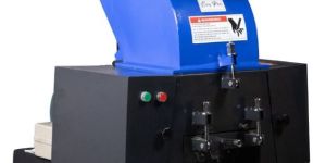 Plastic Cutting Machines