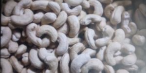 W210 Cashew Nuts
