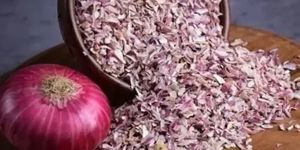 Dehydrated Red Onion Chopped