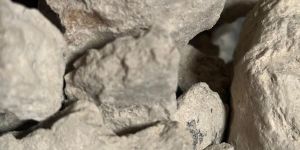 Sodium Bentonite Lumps