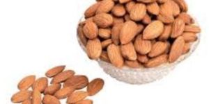 Premium Almond Kernels