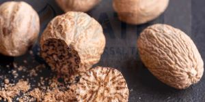 Dried Whole Nutmeg