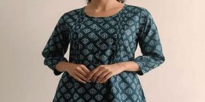 ST 0006 Ladies Printed Short Kurti
