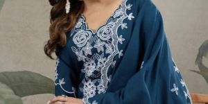 Ladies Ethnic Wear Suit Set