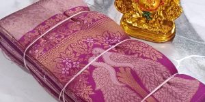 Ladies Kubera Pattu Saree