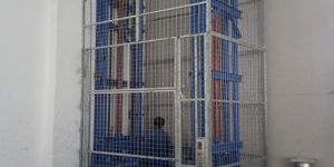 Mild Steel Hydraulic Double Mast Industrial Cage Lift