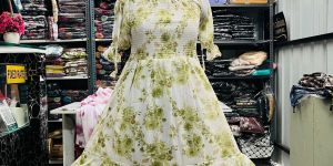 Green Floral Print Georgette Maxi Dress with Short Puff Sleeves
