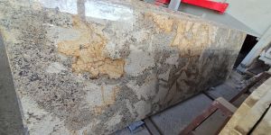Delicatus Gold Granite Slab