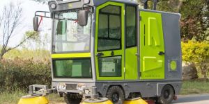 Road Sweeping Machine