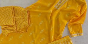 Women Ethnic Kurtis Pant Set