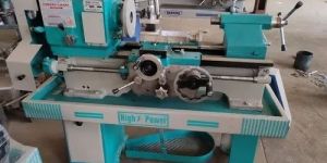 Industrial Medium Duty Lathe Machine