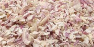 Dehydrated Pink Chopped Onion