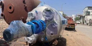 Stainless Steel Reaction Vessel