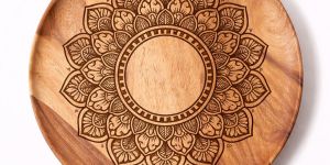Handcrafted Wooden Mandala Tray - Elegant Round Serving Plate with Intricate Carved Design for Home