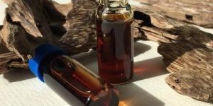Pure Agarwood Oil