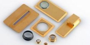 Optical Lid for Metal Packages