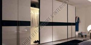 Wooden Sliding Door Wardrobe