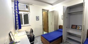 Girls Hostel in Gautam Nagar