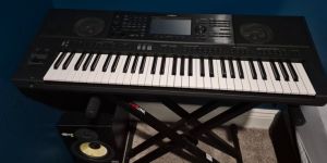 Yamaha psr-sx900 61-key Arranger Workstation
