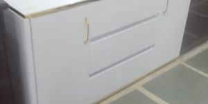 Wooden TV Unit with Plywood PU Polish Finish